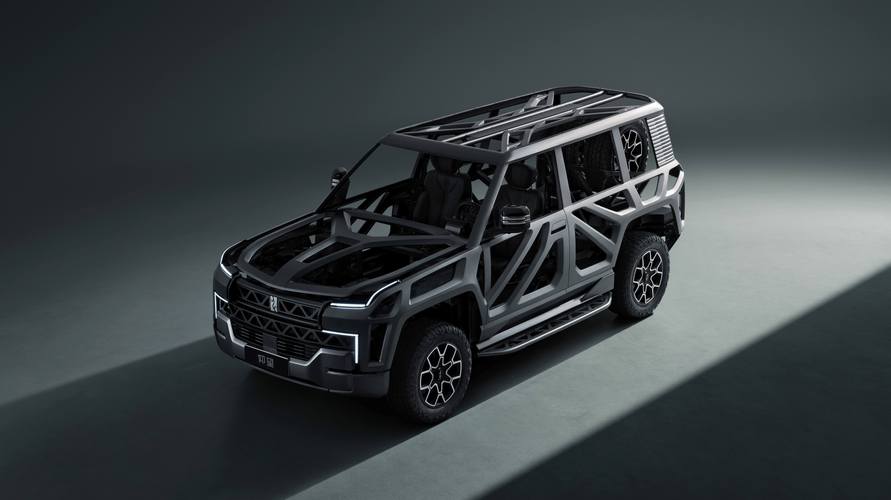 广州226仰望U8硬派越野的科技魅力，国能汽车对传统燃油车市场的冲击